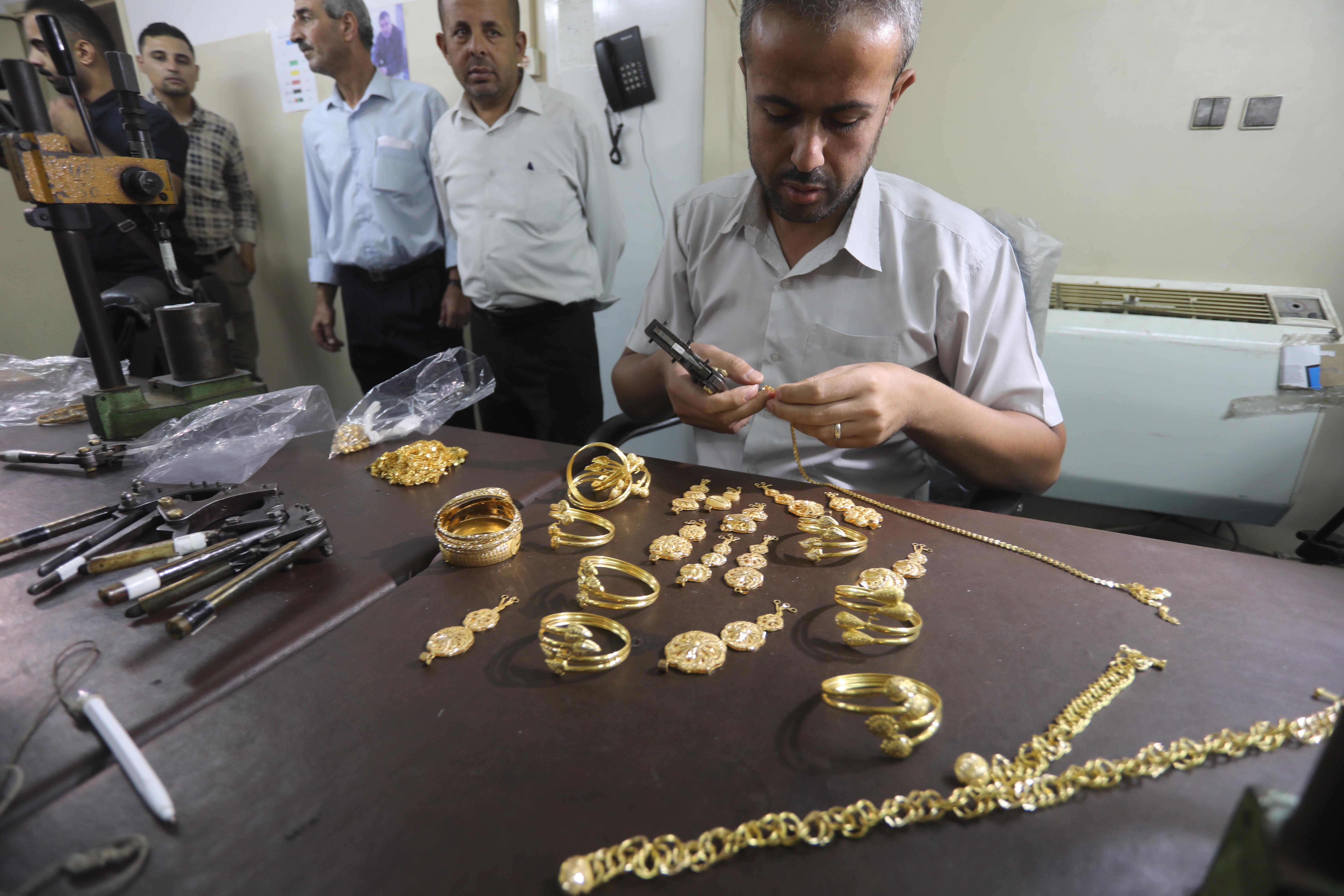 making gaza"s gold market shine