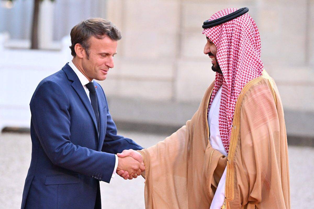 Saudi Crown Prince To Meet Macron In France Middle East Monitor