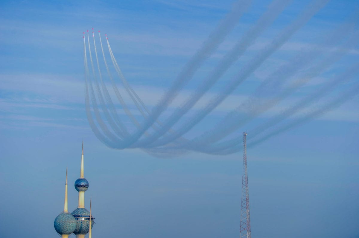 Red Arrows Perform In Kuwait Middle East Monitor