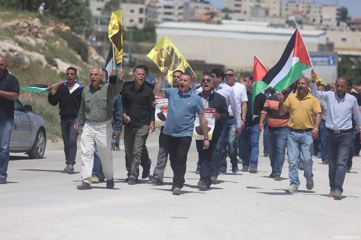 Israel crushes marches supporting hunger strikers in the West Bank ...