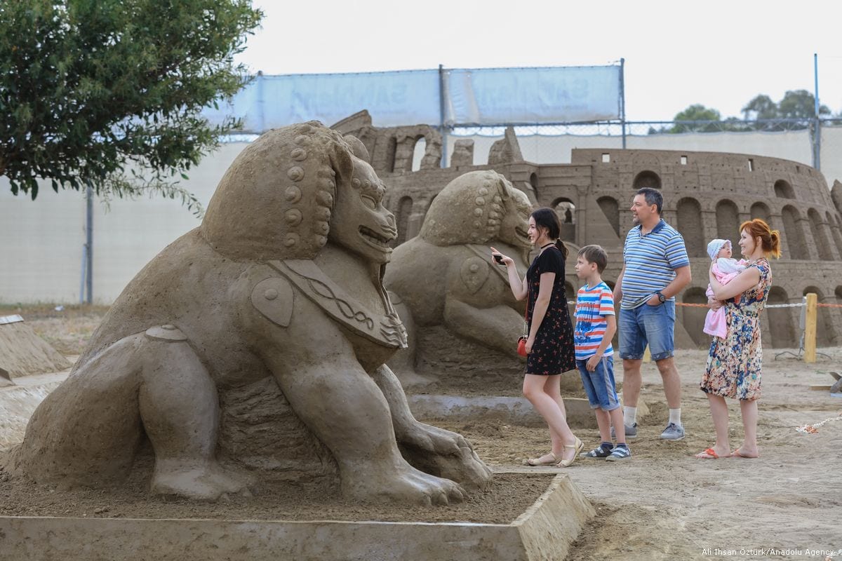 11th International Antalya Sand Sculpture Festival – Middle East Monitor