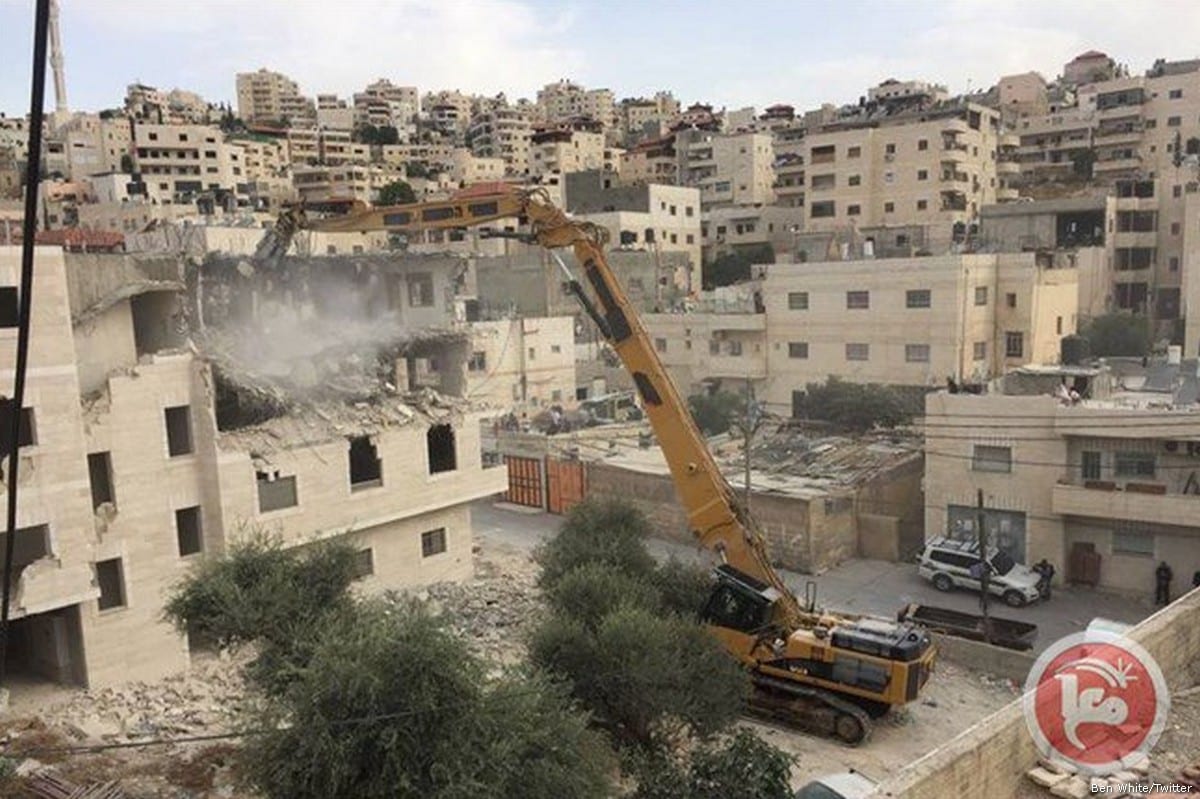 Israel Demolishes Palestinian Building In Jerusalem – Middle East Monitor