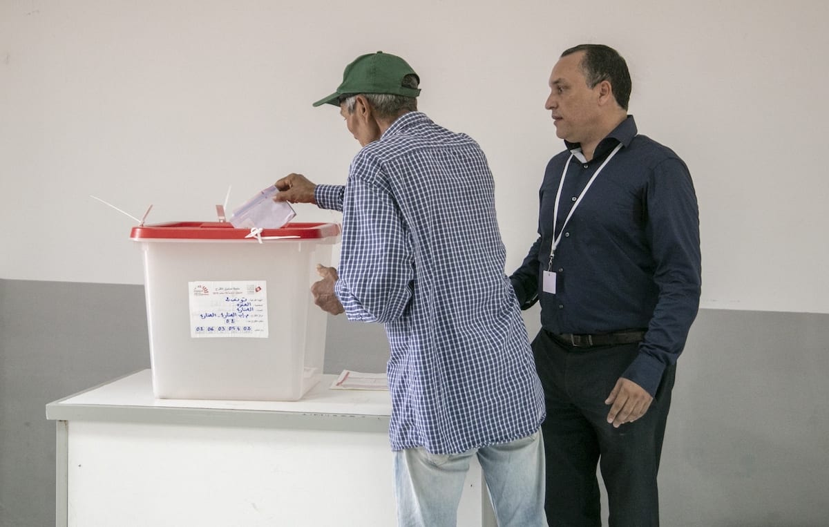 Tunisians vote in competitive presidential election – Middle East Monitor