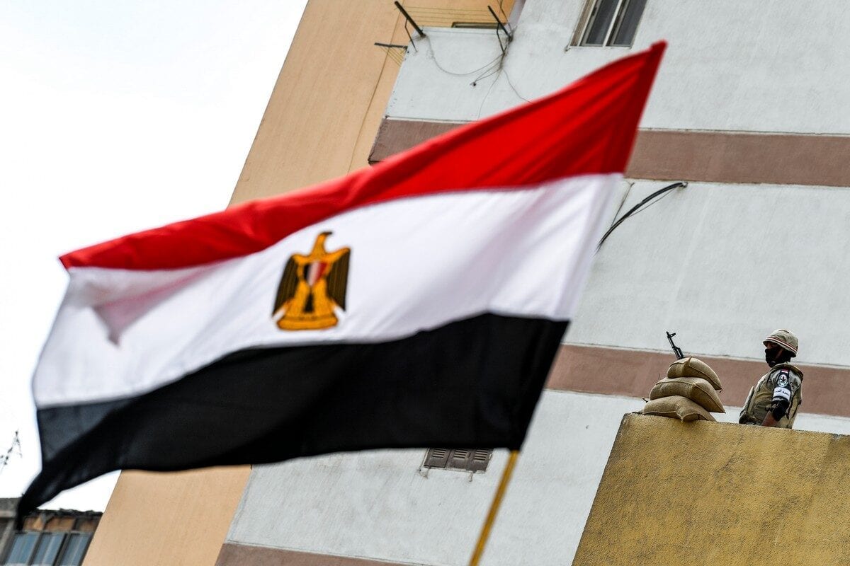 EGYPTIAN-FLAG--1200x800.jpg