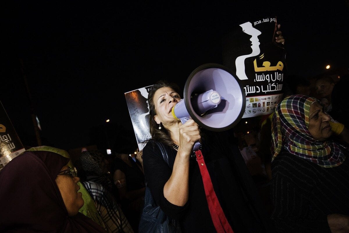 Egyptian women protest against child marriage in Cairo, Egypt on 4 October 2014 [GIANLUIGI GUERCIA/AFP/Getty Images]