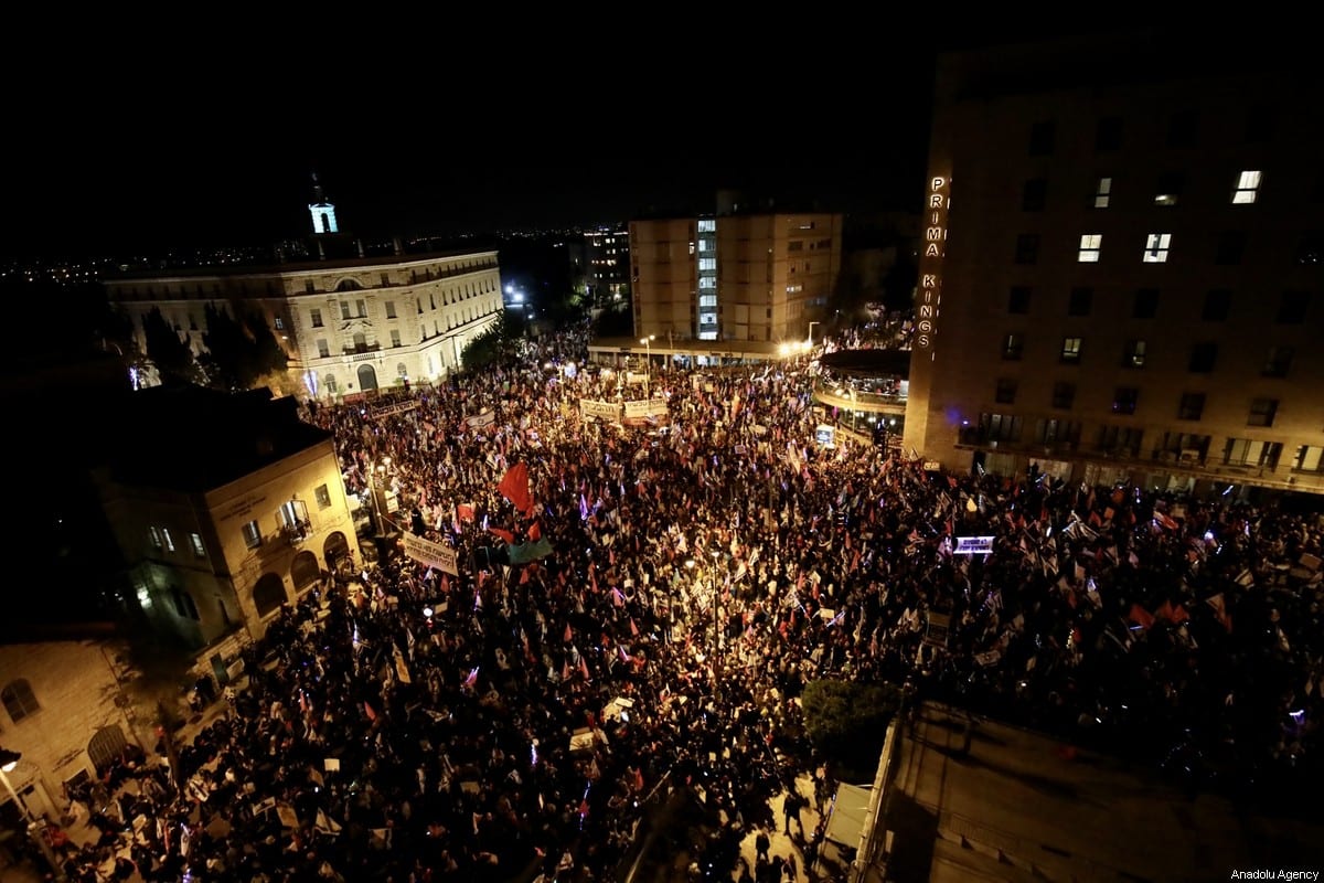 Thousands of Israelis protest against Netanyahu ahead of election ...