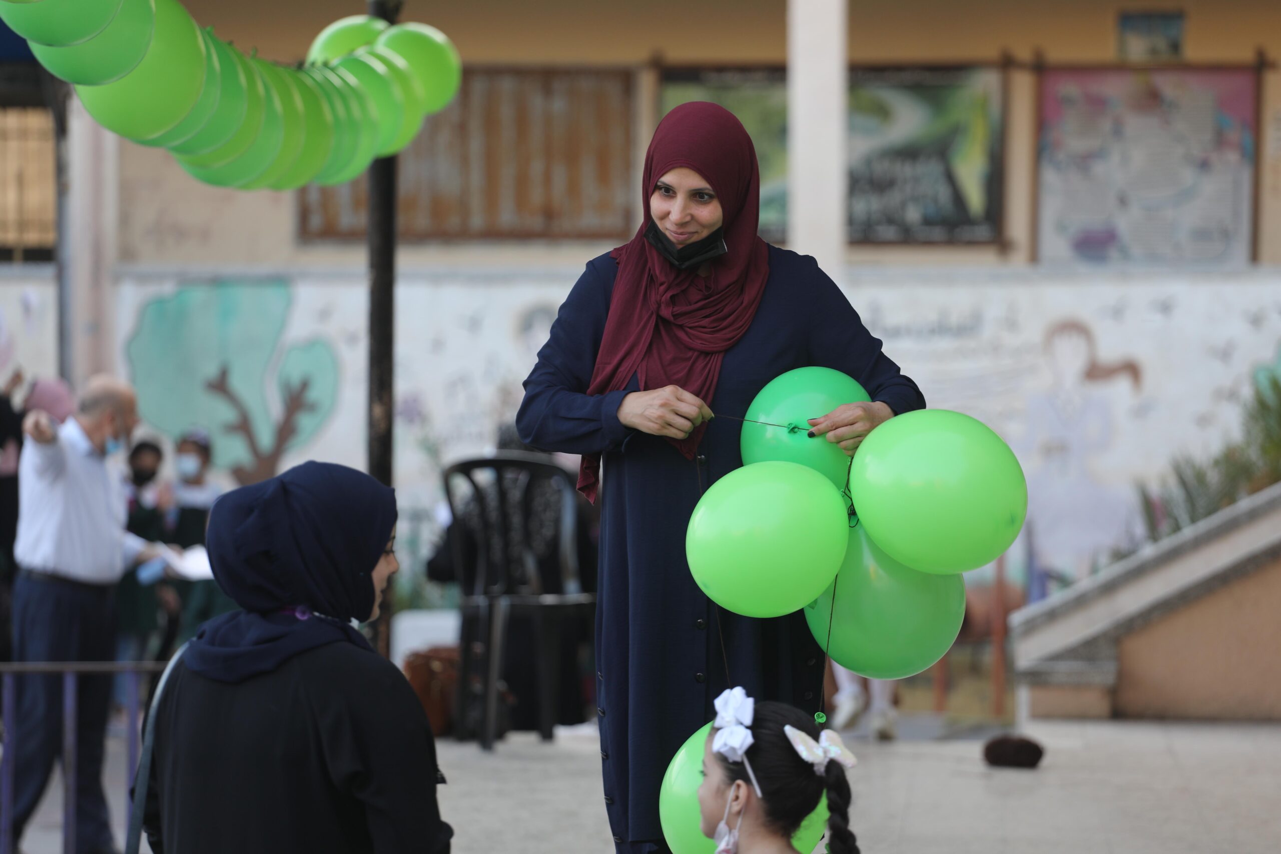 UN Official: 180,000 Gaza Children Attend, Return To Damaged Schools ...