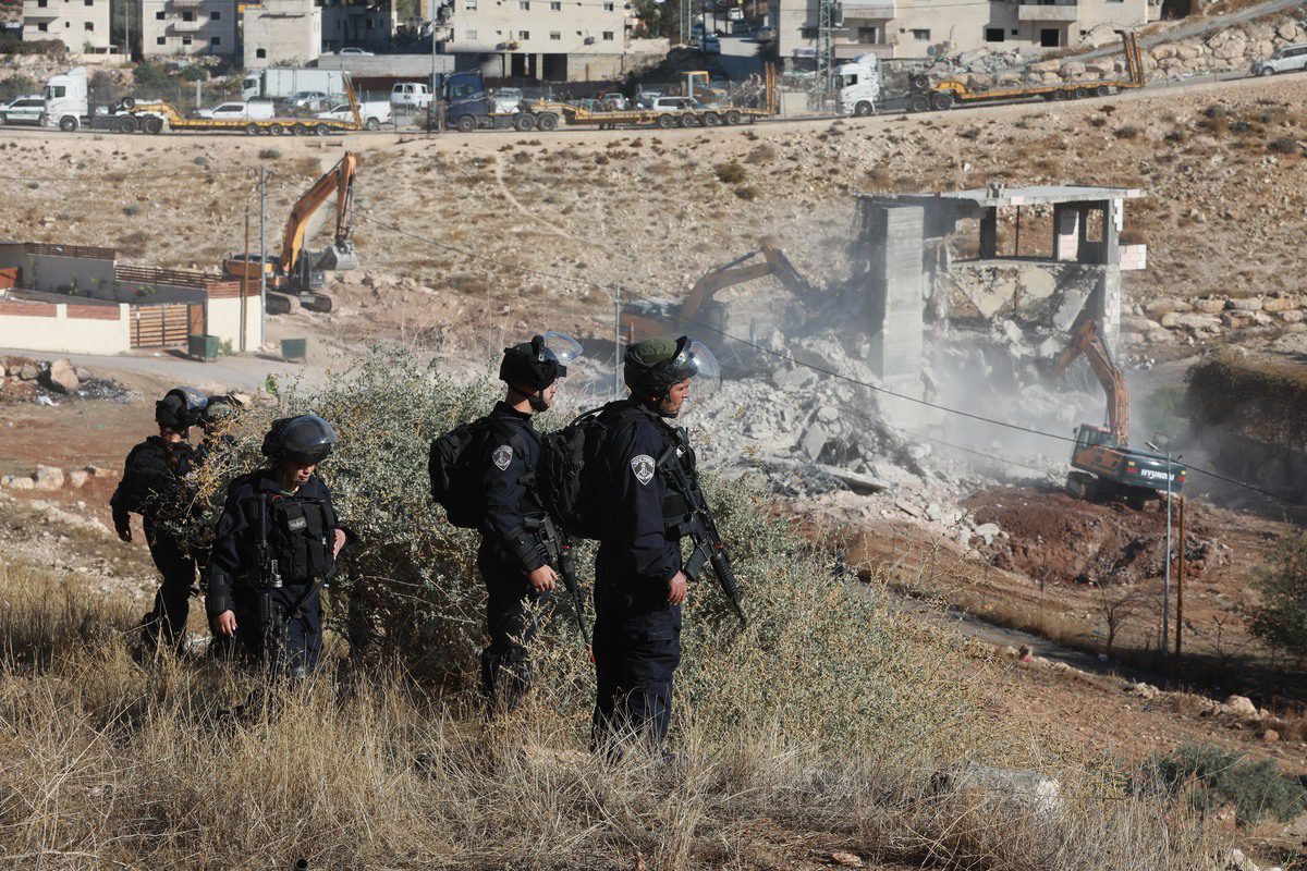 Israel Demolishes Palestinian House In Jerusalem, Displaces 23 People ...