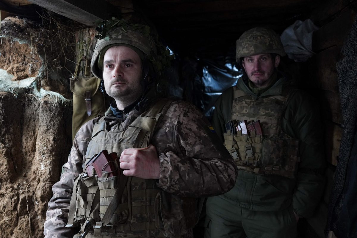 Ukrainian Soldiers Along The Frontline Near The Town Of Zolote-4 ...