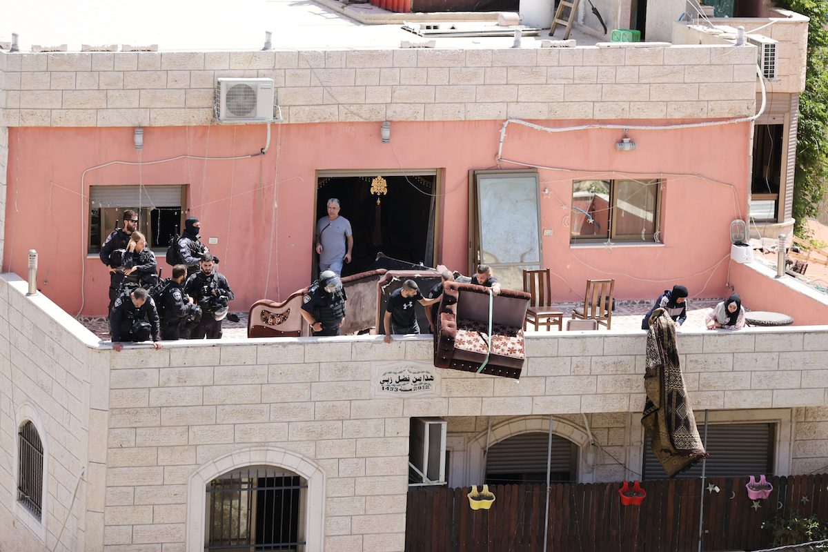 Israel Demolishes Palestinian Home, Displaces 35 Residents In Jerusalem ...