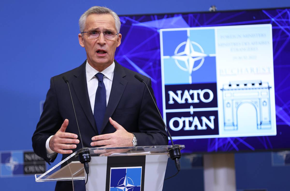 NATO official calls for resolving Turkiye-Greece differences through ...