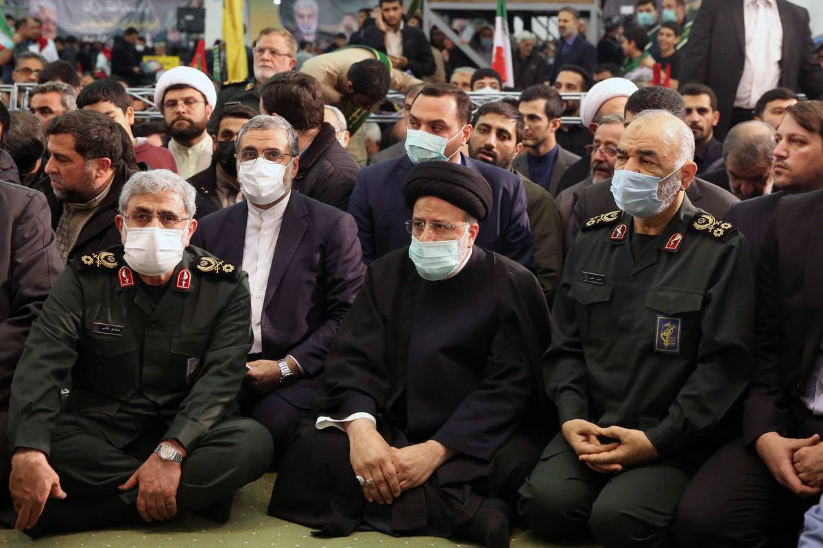 Iranian President Ebrahim Raisi (C) attend a ceremony marking the third anniversary of slain Iranian Revolutionary Guards Corps (IRGC) Lieutenant General and Commander of the Quds Force Qasem Soleimani's death, at the Mosallah Mosque in Tehran, Iran, on January 3, 2023. [Fatemeh Bahrami - Anadolu Agency]