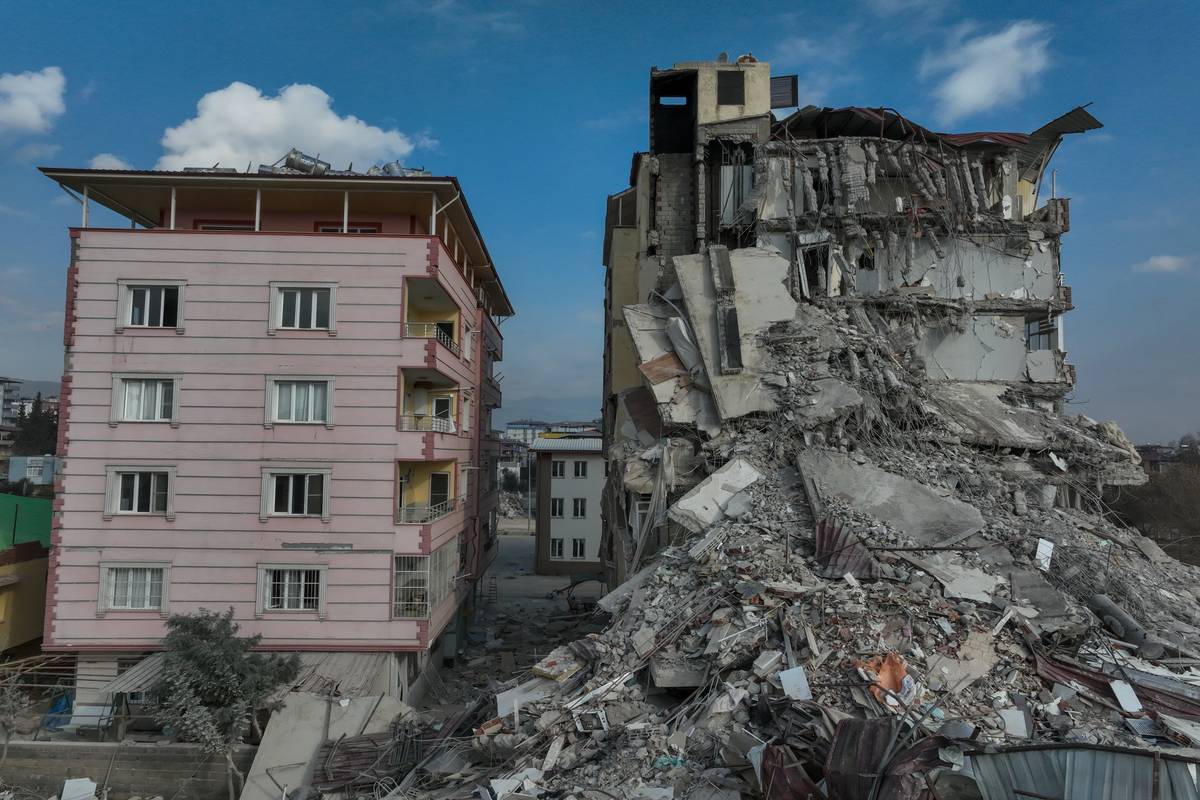 Aftermath Of The Devastating Earthquakes Hit The Southern Turkiye ...