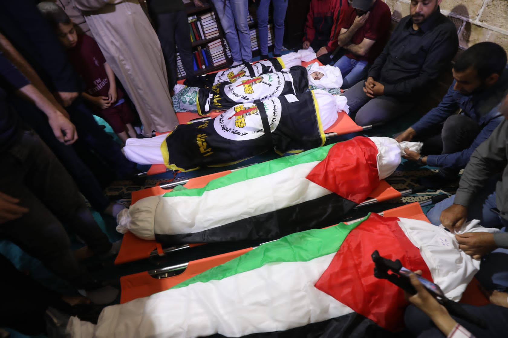 Thousands Bid Farewell To Palestinians Killed In Israel Attacks In Gaza ...