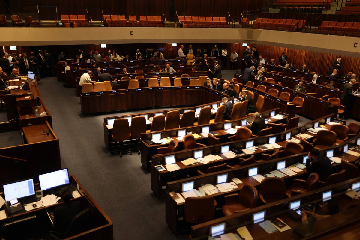 Israel passes law for families of dead Israelis to get compensation ...