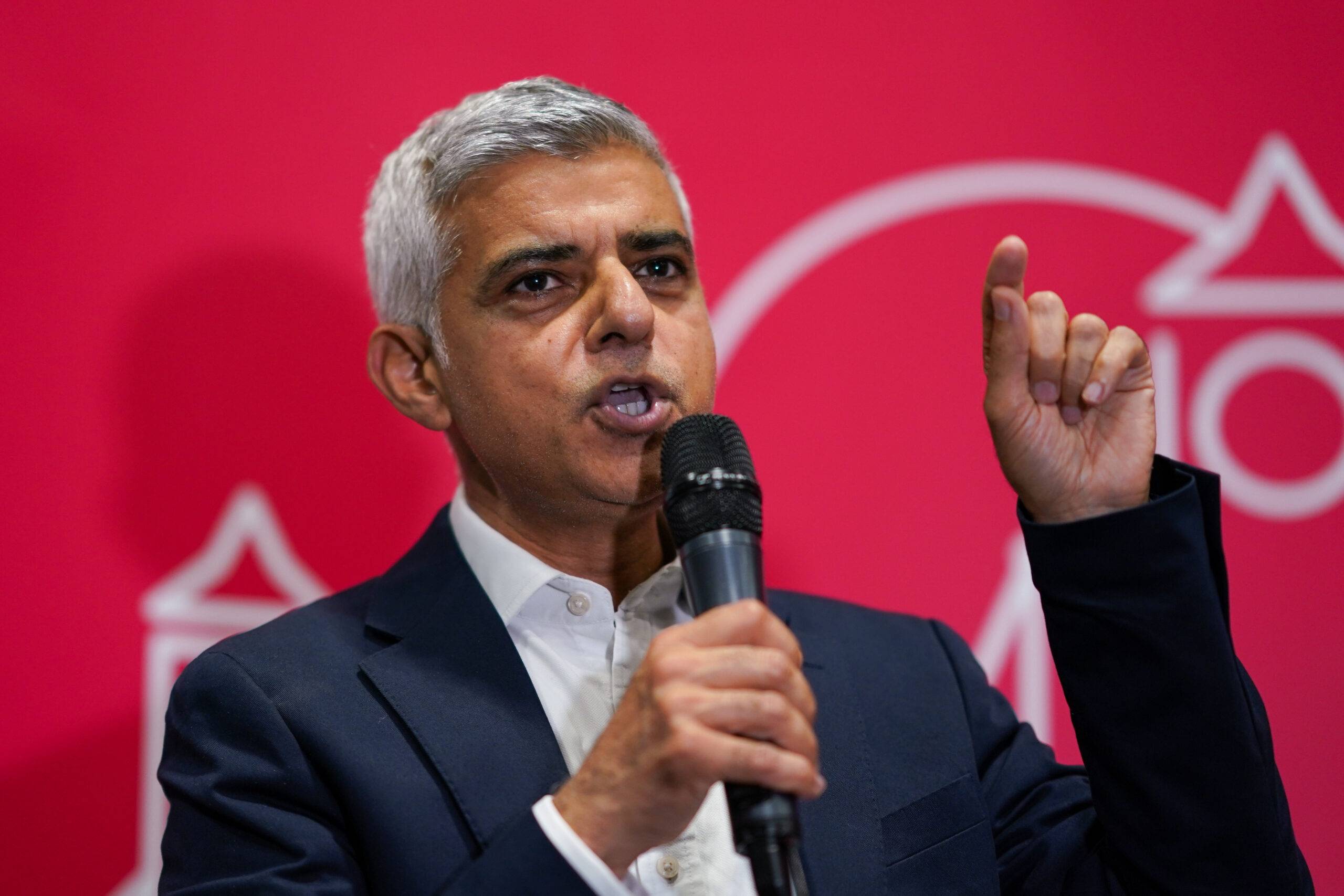 london-mayor-calls-for-cease-fire-amid-deteriorating-situation-in