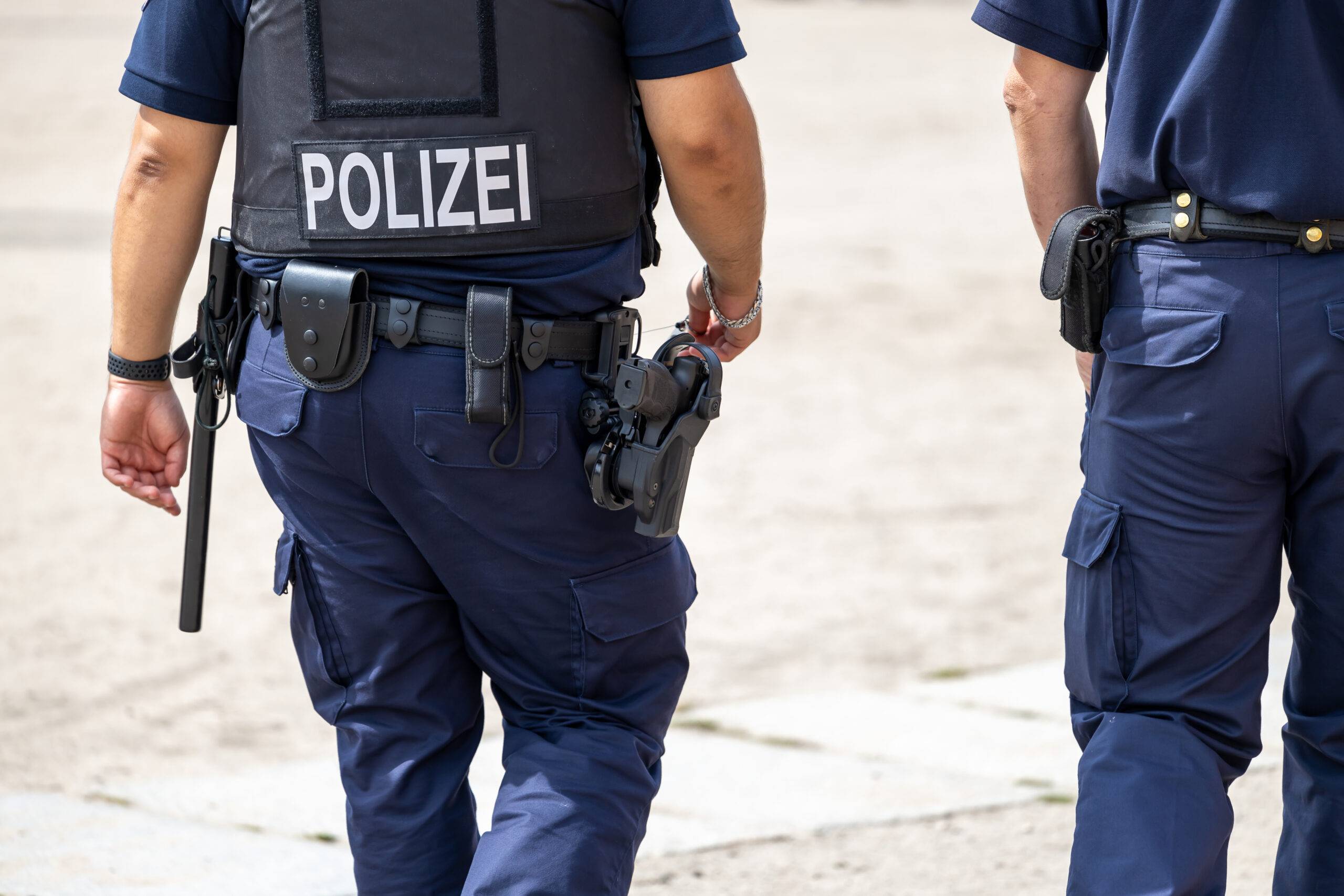 student-wearing-allah-necklace-attacked-in-school-in-germany-middle