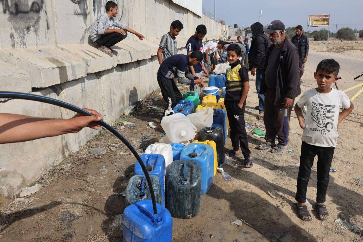 UNRWA: More than 13,000 cases of skin disease in Gaza due to water ...