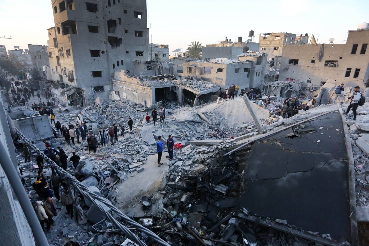 As Gaza Death Toll Passes 30,000, Grave-digger Longs To Build Houses ...